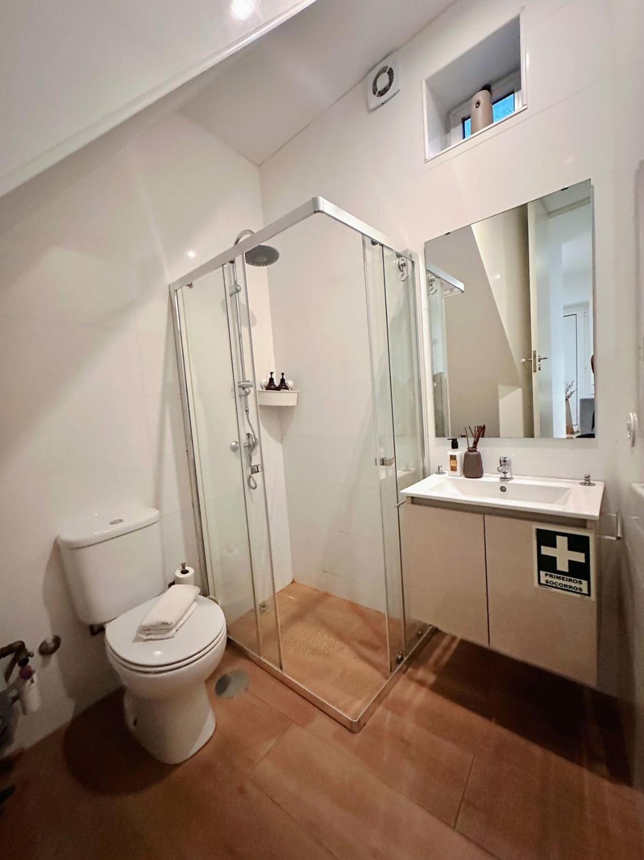 Hotel Downtown A Whole House Duplex Designed For Remote Work And Near Metro Lapa Porto Zewnętrze zdjęcie